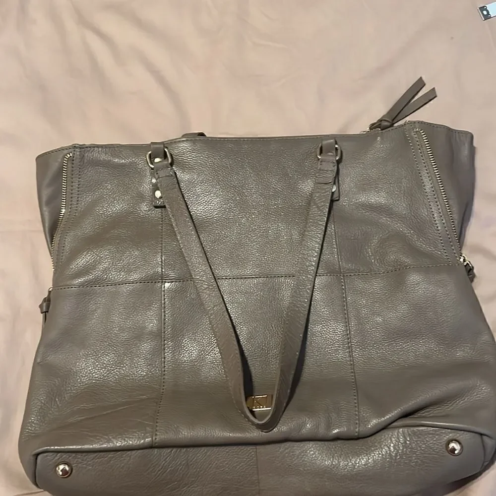 NWT Kooba large roomy lots of pockets expandable zip close satchel in taupe